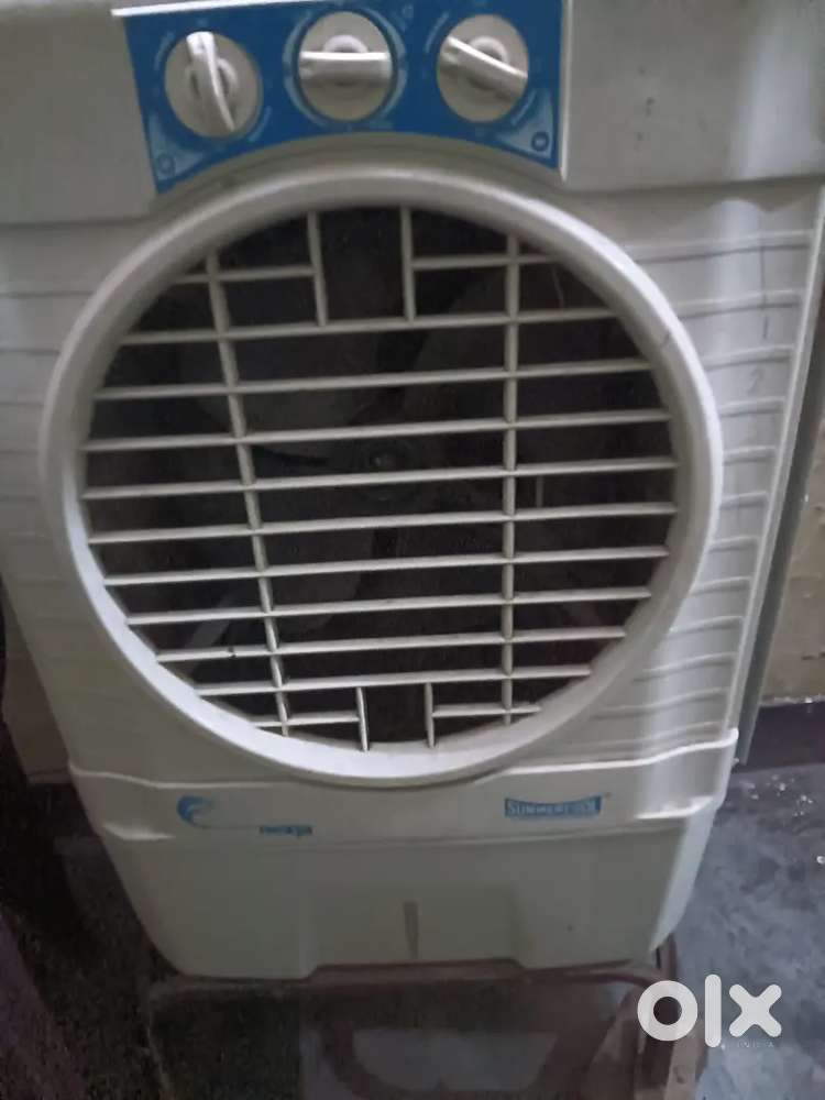 Cooler 70 litre capacity