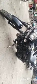 Bajaj Avenger on urgent sale, top condition bike.