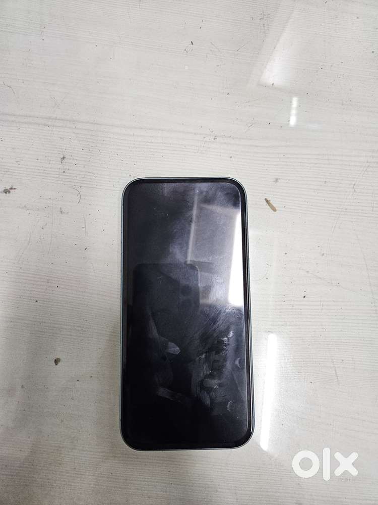 Mint condition iphone 16, january 2025 model