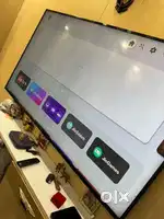 Very good condition, not even single scratch, like a new Samsung TV