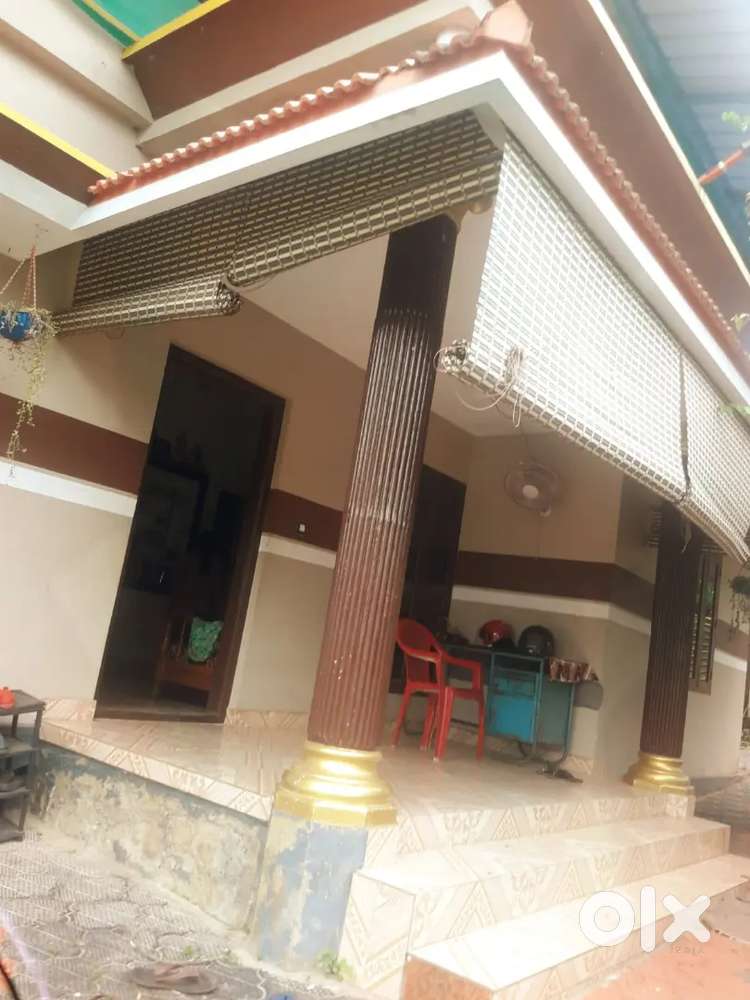 House for sale near pirappancode