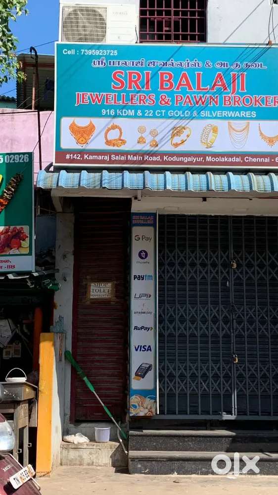 (FIRST FLOOR)Shop for rent
