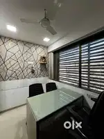 Beautiful 600ft office for rent at CG ROAD