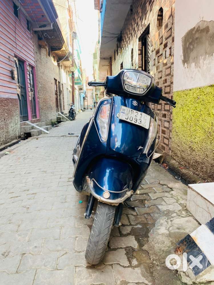 Urgent sell new bike lani hai up 21