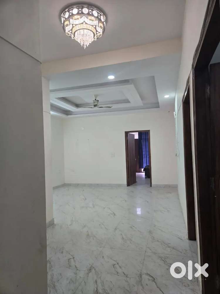 3 bhk and 6 bhk independent house swarn nagari.Gratar noida