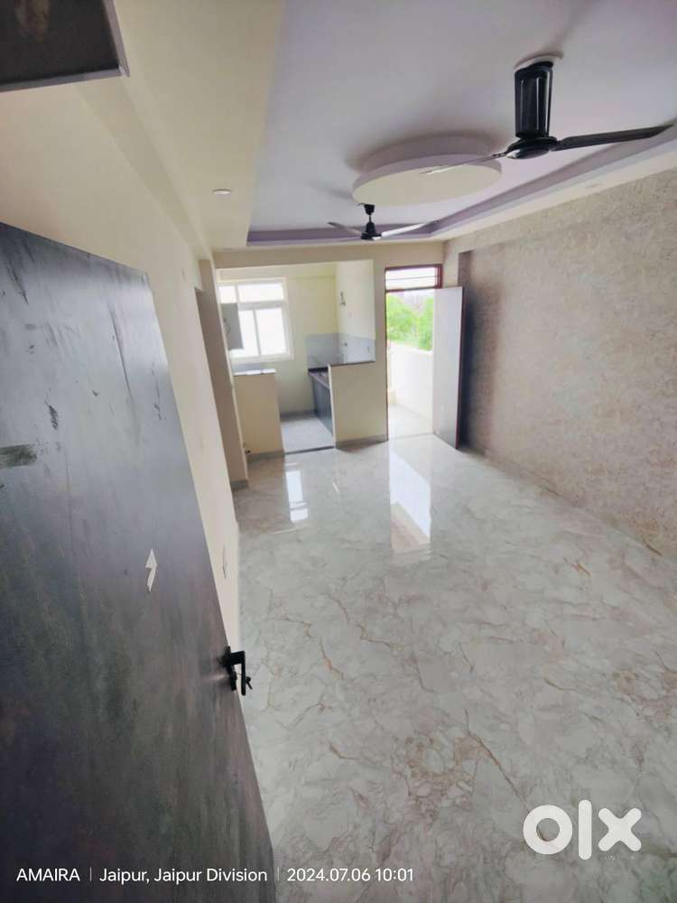 2 bhk modern फ्लैट्स and specious