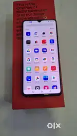 Oneplus 7T 128gb/8gb in good condition with box also