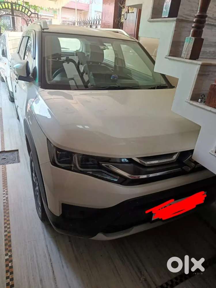 Maruti Suzuki Brezza Zxi 2024 Petrol 9000 Km Driven