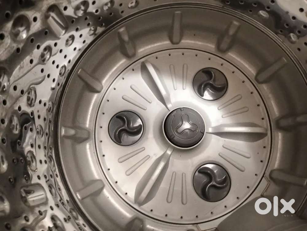 Lg washing machine very good condition 7kg fully automatic