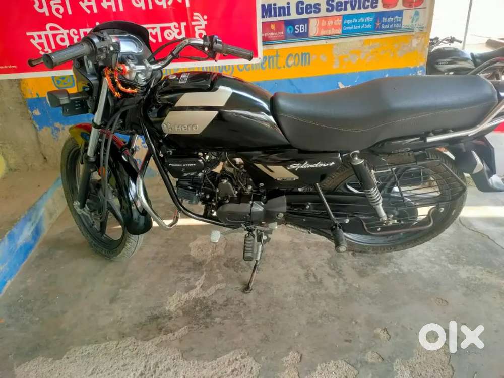 Splendor Xtec may 2024 model argent sell