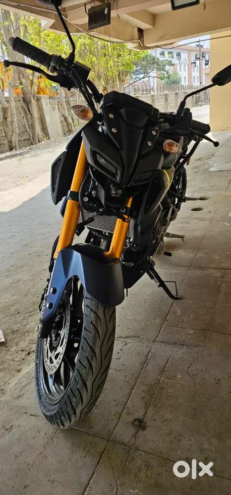 Yamaha mt 15 just 4000 km run showroom condition