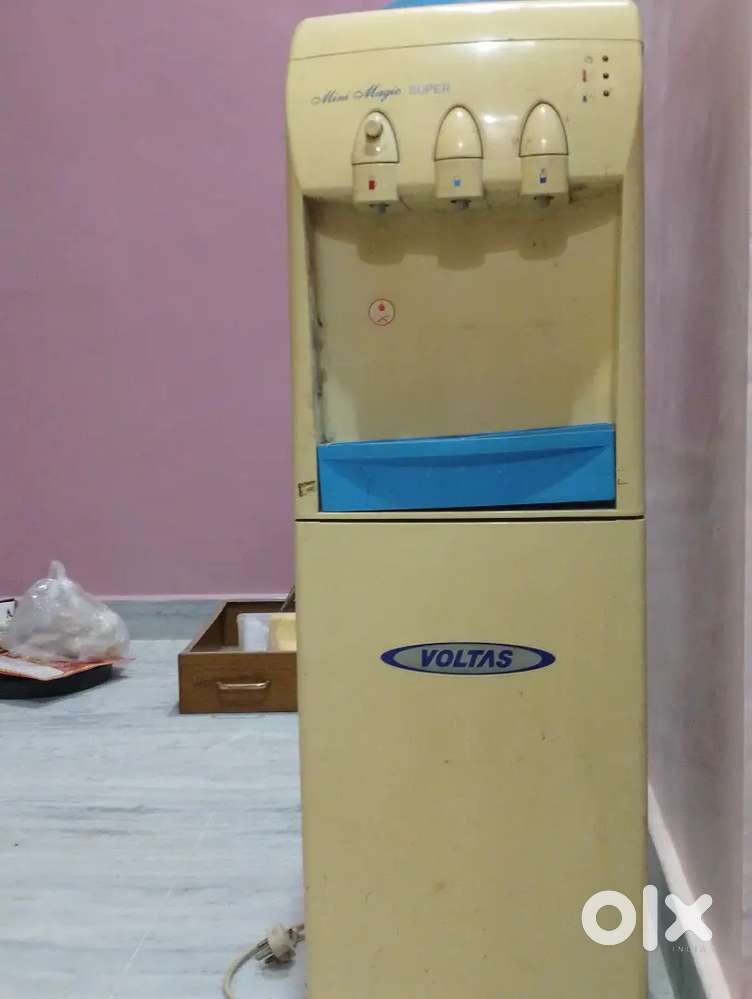 Water dispensers