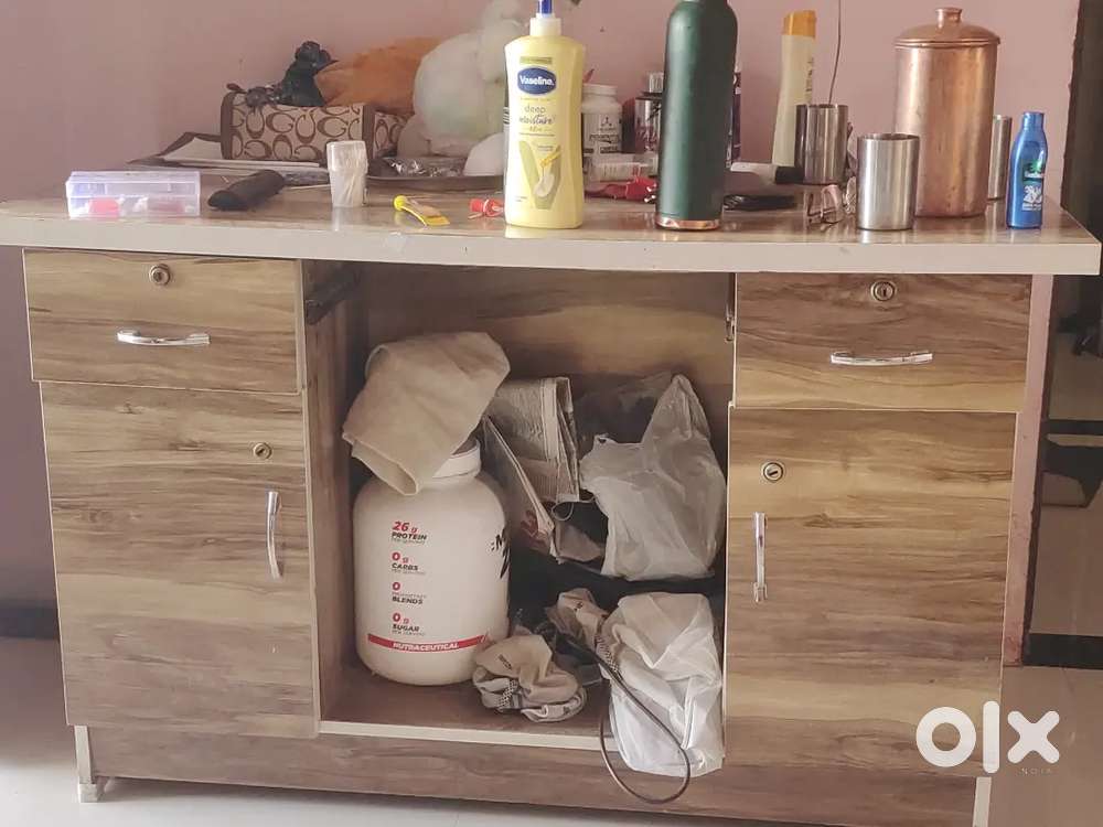 Office table study table in just 6000