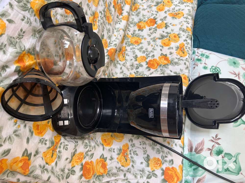 BLACK + DECKER COFFEE MAKER