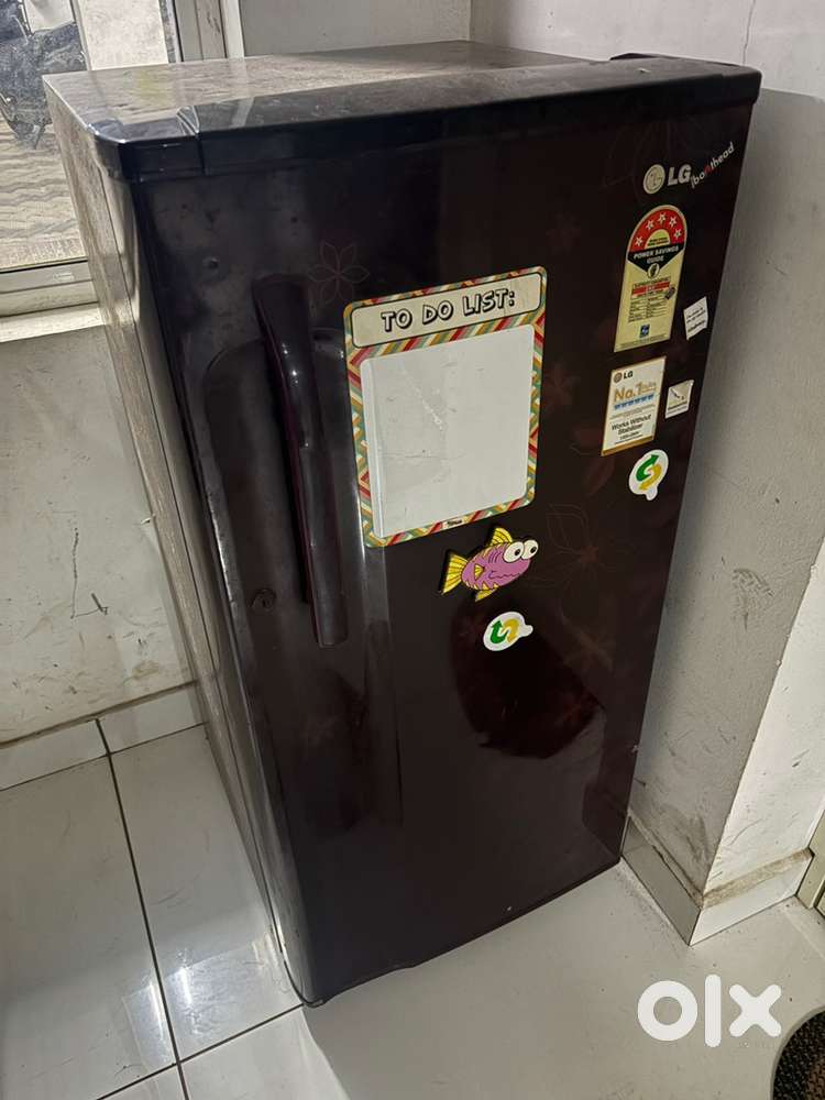 Single door fridge for 3800 rs