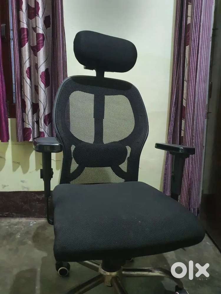 Office chair adjustable height support hai back and neck  ,6to 7.month