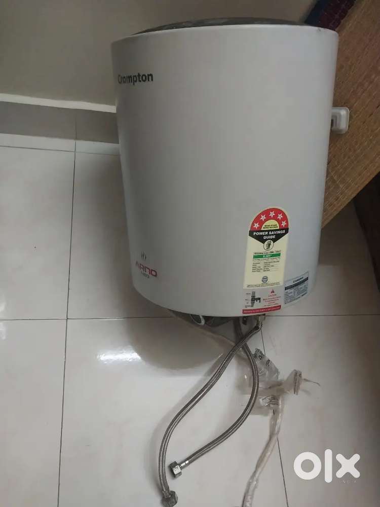 Crompton 15 Litres Water Heater