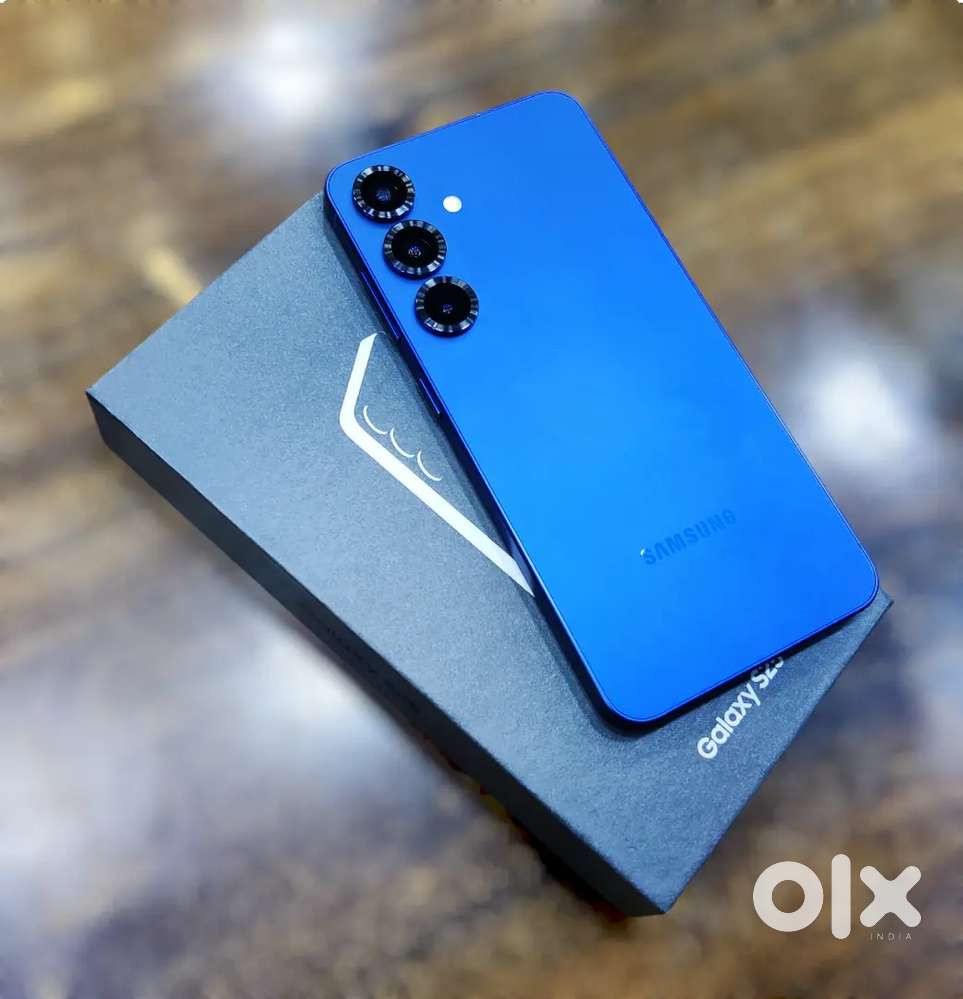 Sky mobiles, second mobiles Bajaj finance available