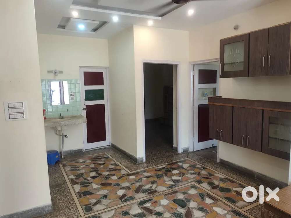 HOUSE FOR RENT