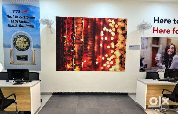 tvs showroom receptionist only female