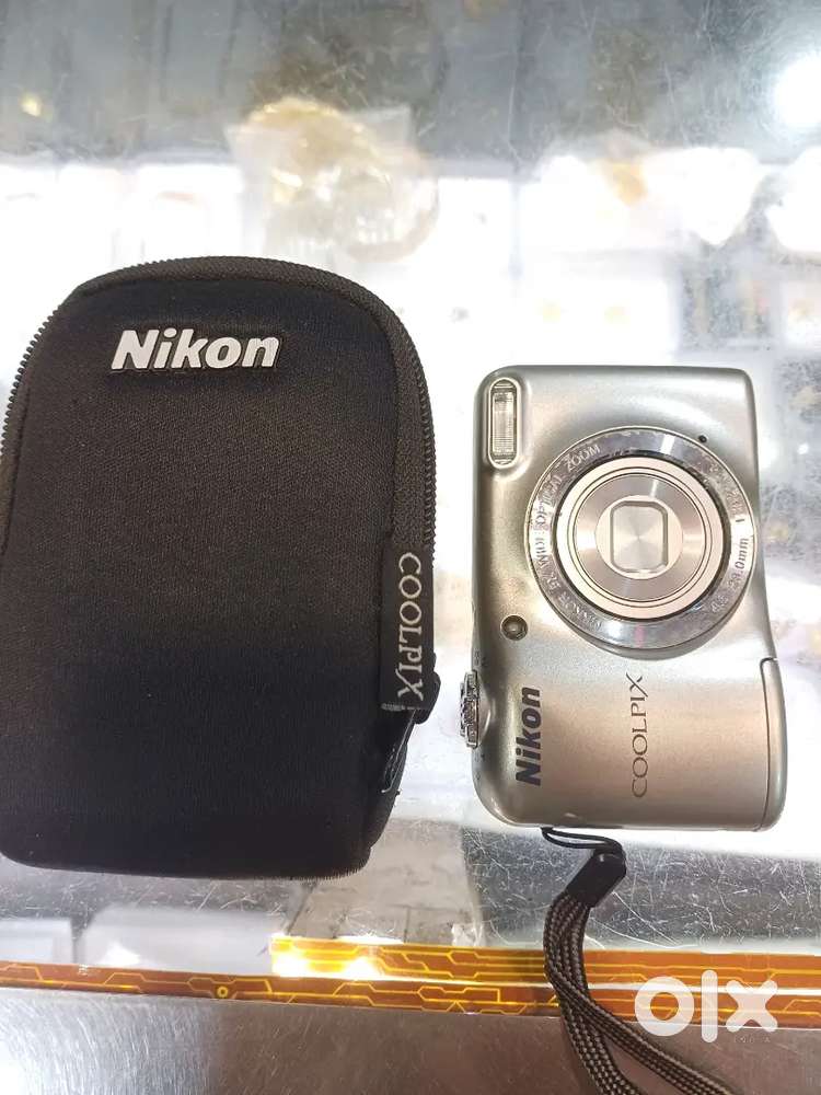 Nicon coolpics camera