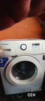 SAMSUNG FRONT LOADING WASHING MACHINE FOR SALE.