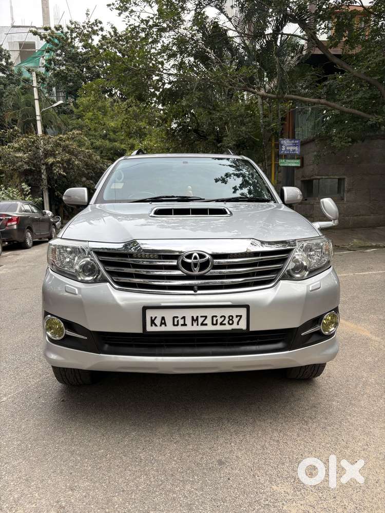 Toyota Fortuner 2011-2016 4x2 AT, 2014, Diesel