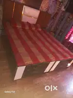 Double bed boxes wala