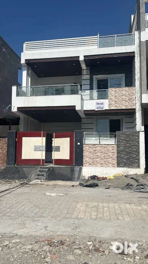 Duplex house 133 gaj in rashewar phase 1 near IT park sd road