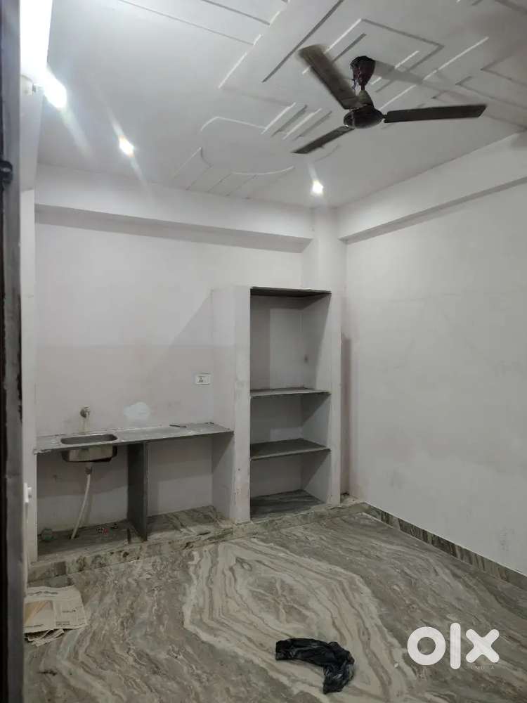 Single Room for rent