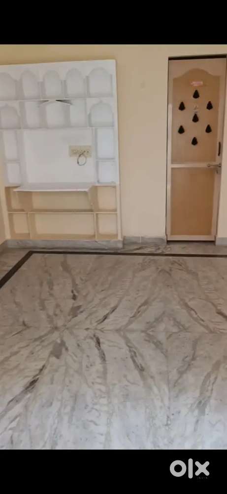 Single bed room with good water facility