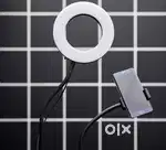 Ring light with phone holder