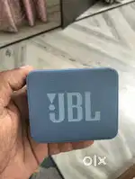 JBL Blootooth Speaker with Bill box and 1 year extra warrenty card.