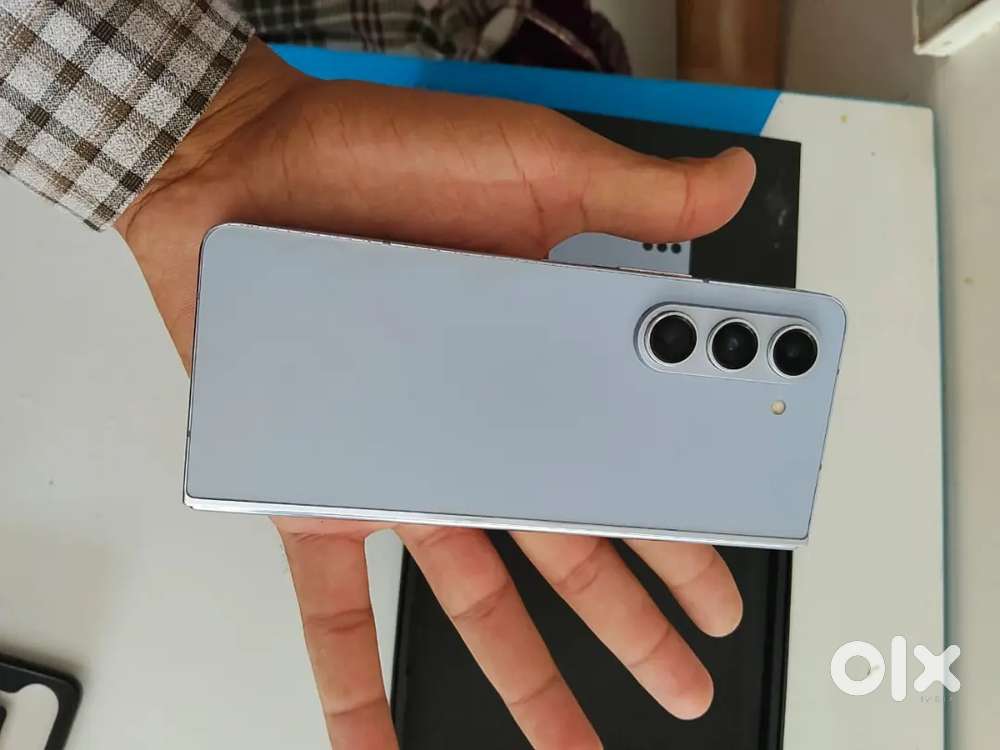 Samsung galaxy z fold 5