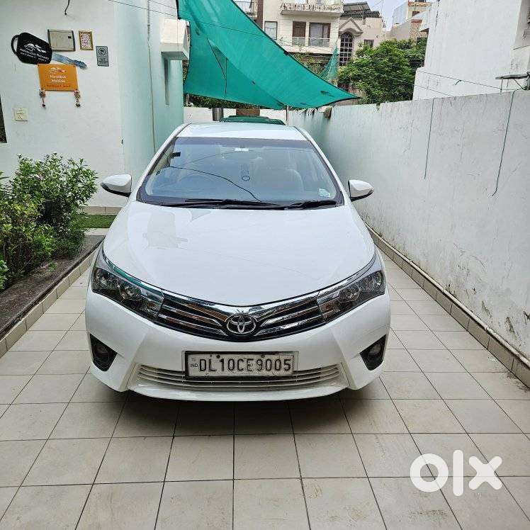 Toyota Corolla Altis, 2015, Petrol