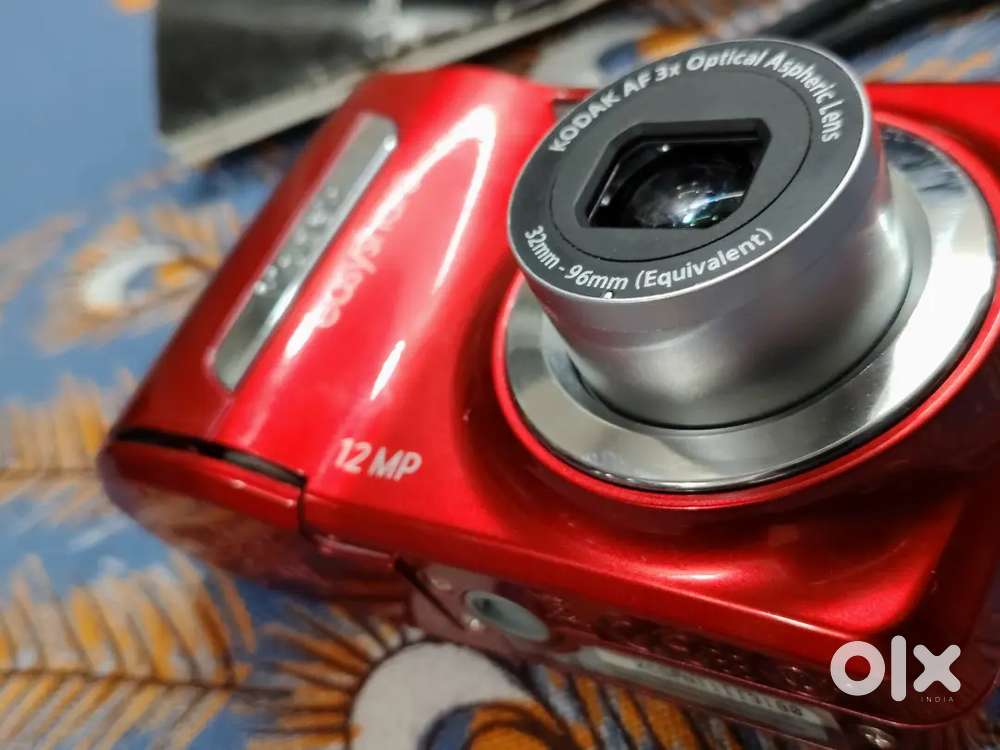 Kodak Easyshare CD44 12MP camera