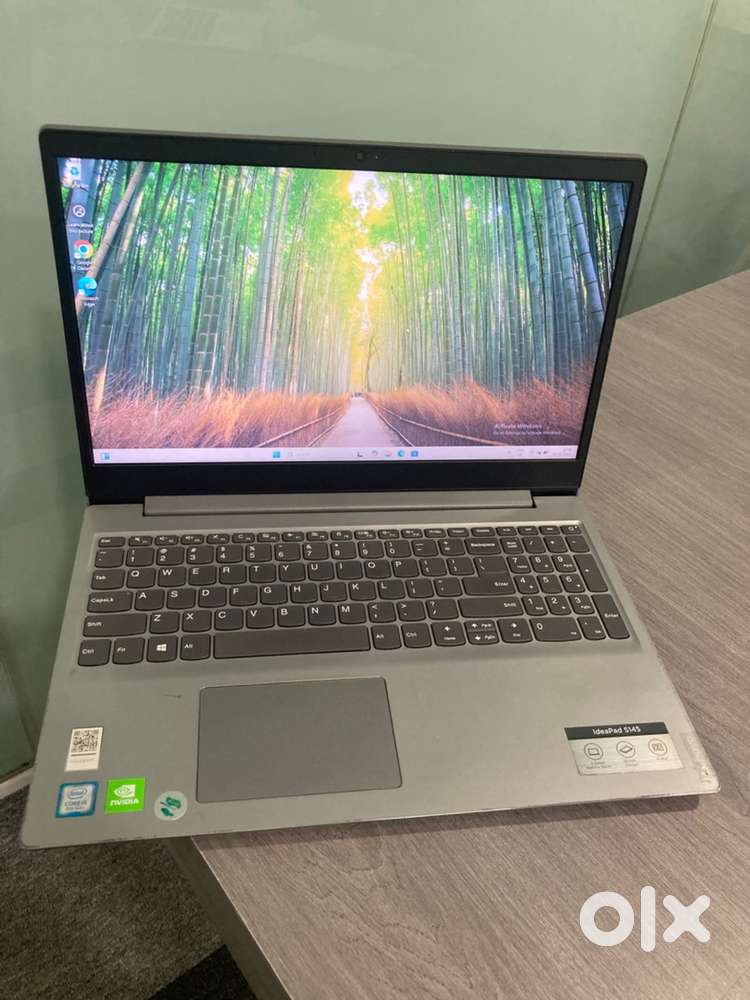 Lenovo ideapad S145 / i5 processor / 8th gen / 8gb ram / 256gb ssd