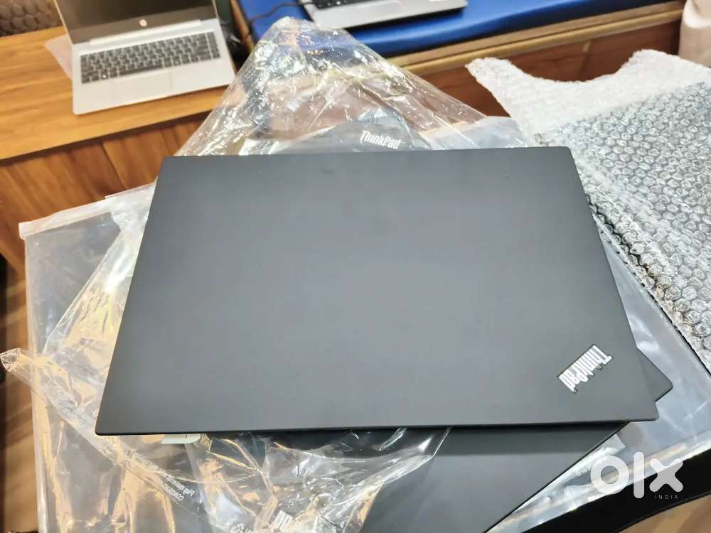 Lenovo ThinkPad T490s
I7-8th/16gb/512gbssd
14.1/fhd/COD available