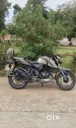 Tvs apache RTR 200