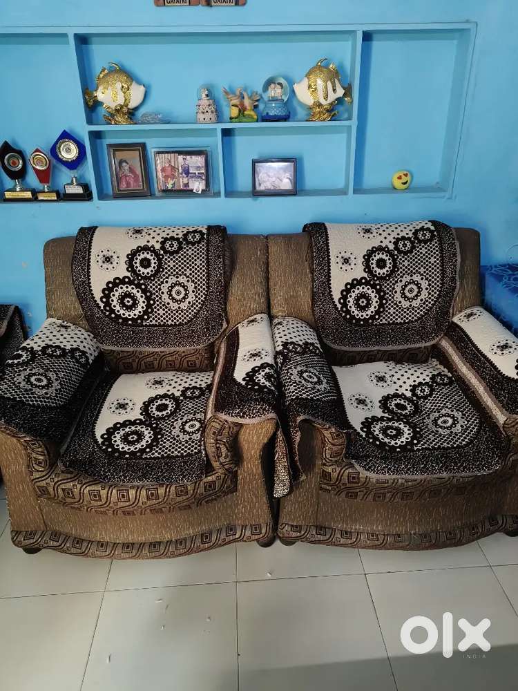 3 Seater Sofa Set in Good Condition