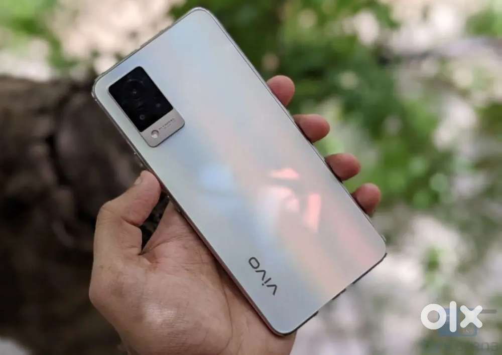 Vivo v21 5g 128+8gb 8000$ mint condition