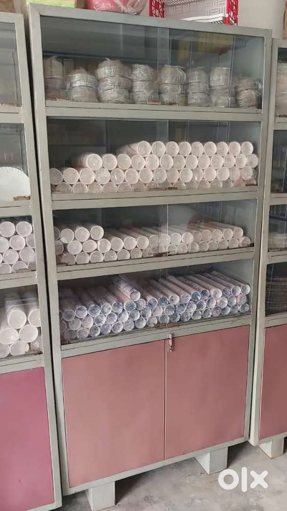 Almirah for sale