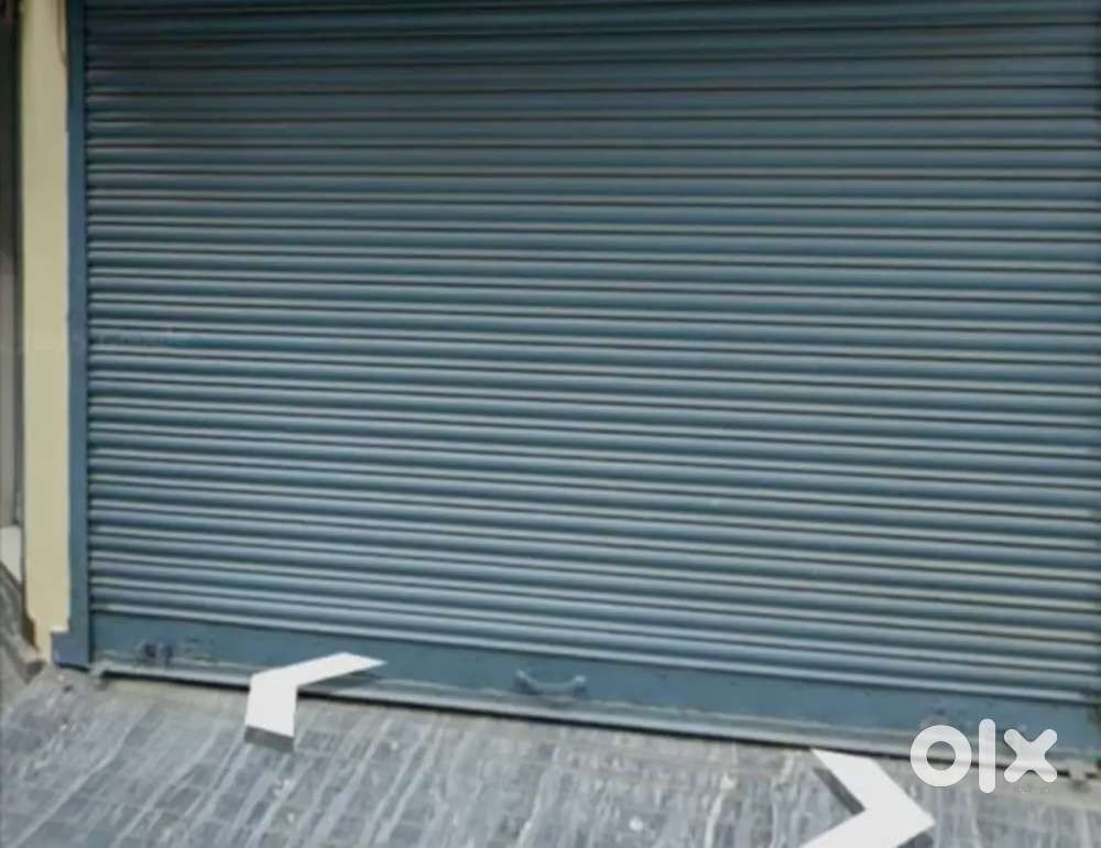 Garage 150 square fit.parking/ shop/godown.