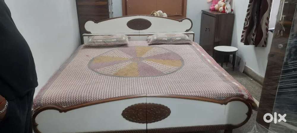 Double Bed