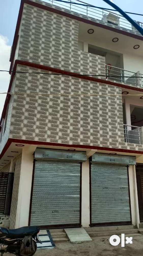 Commercial new house in para near rajajipuram and Budhesw900er