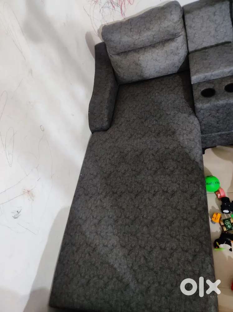 Want to buy Sofa with lounge tip top condition due to job tranfer