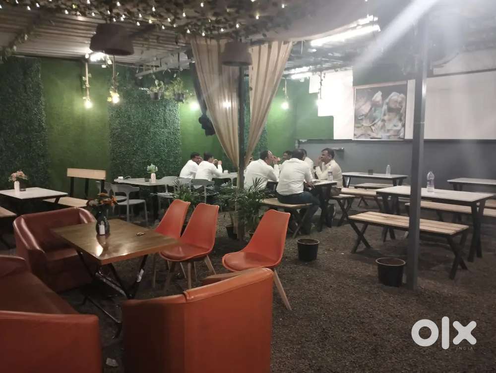 Need a allrounder cafe helper to manage the cafe opration