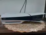 PS5 SLIM DISC EDITION ( MINT CONDITION )