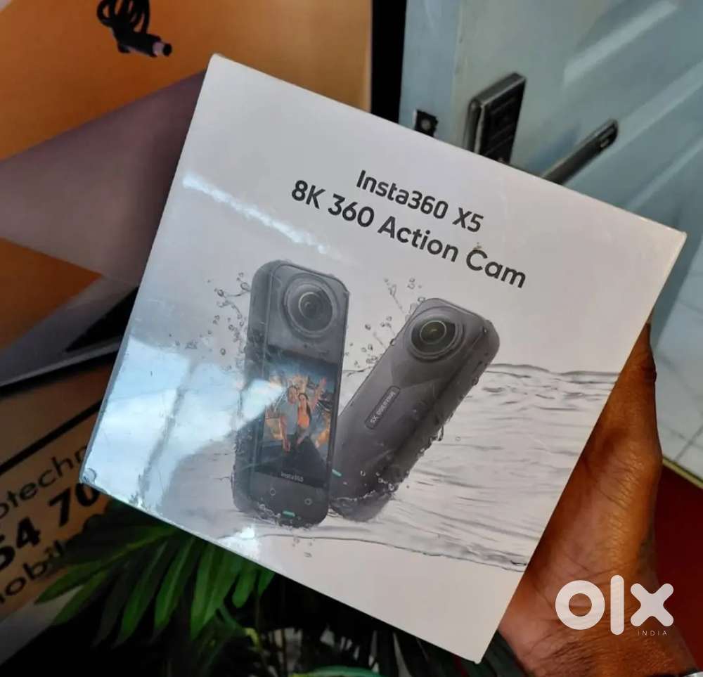Insta360 X5 360 8k Camera Bundle also Available