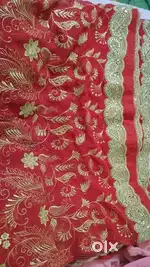 Very pretty beautiful zari work 2 saree h sale me